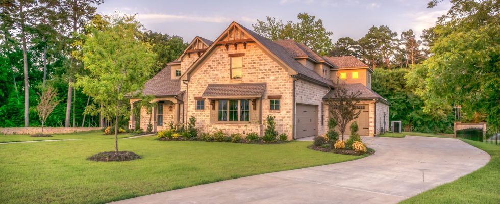 Augmenter la valeur de sa maison grâce à une extension
