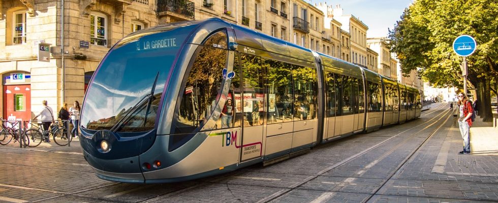 Et si vous achetiez un appartement proche d'une station de tramway ?